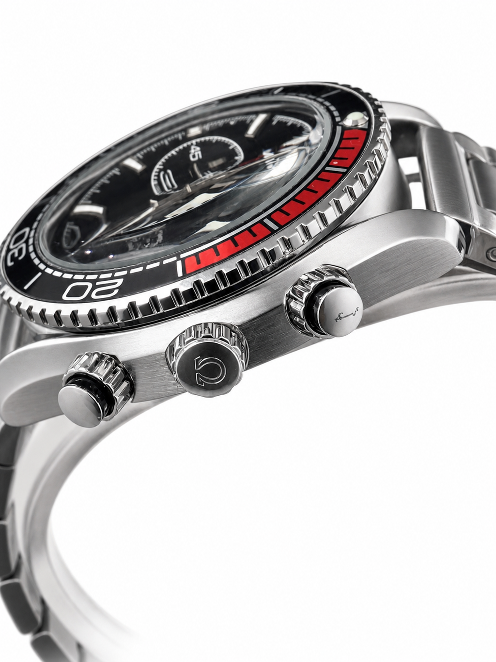 O.M.E.G.A. Luxury Diver Chronograph Watch – Stainless Steel, Date Display, Sport Style, Water Resistant Design